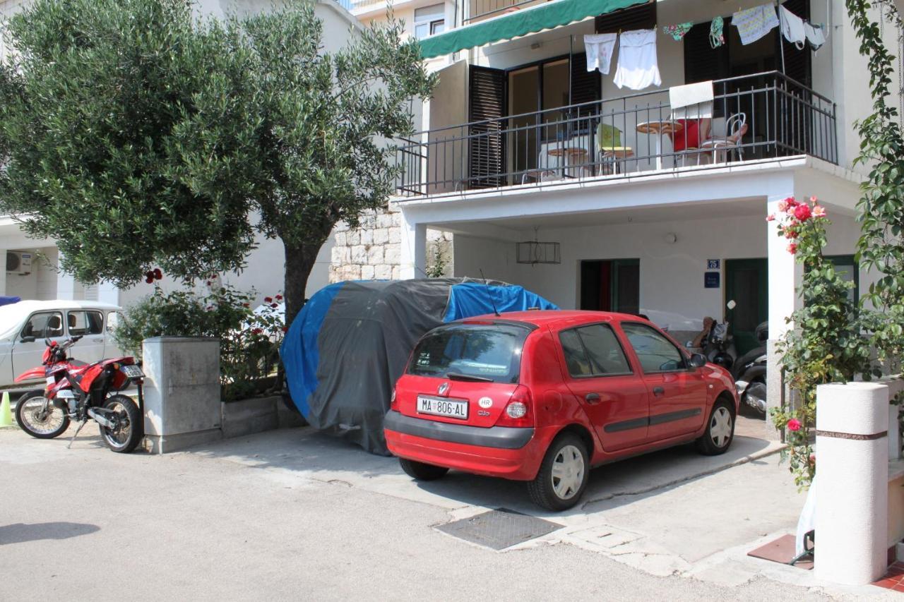 Apartments By The Sea Podgora, Makarska - 6670 Buitenkant foto